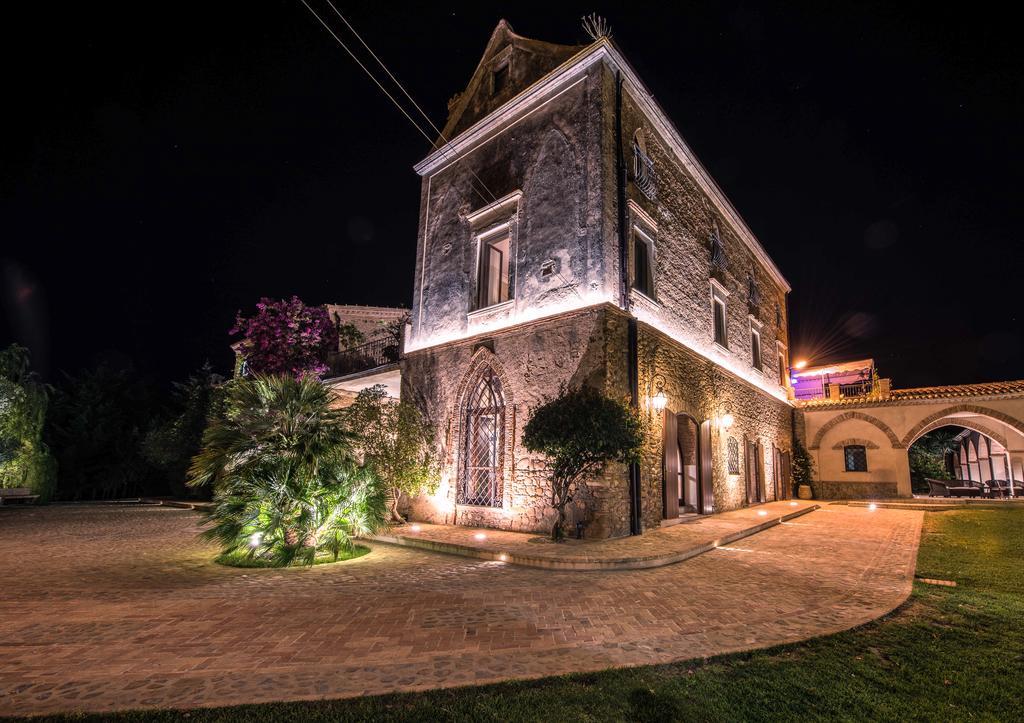 Le Colline Del Gelso-Masseria Mazzei Pensionat Rossano Exteriör bild