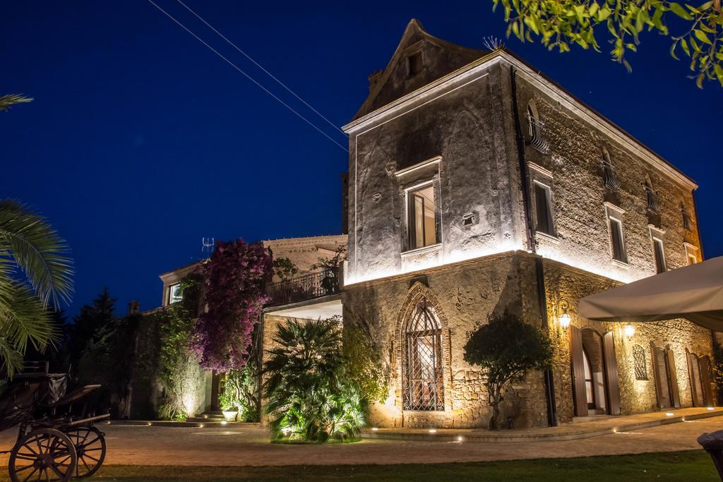 Le Colline Del Gelso-Masseria Mazzei Pensionat Rossano Exteriör bild