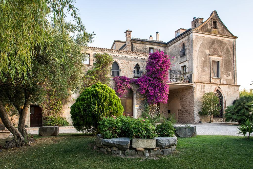 Le Colline Del Gelso-Masseria Mazzei Pensionat Rossano Exteriör bild